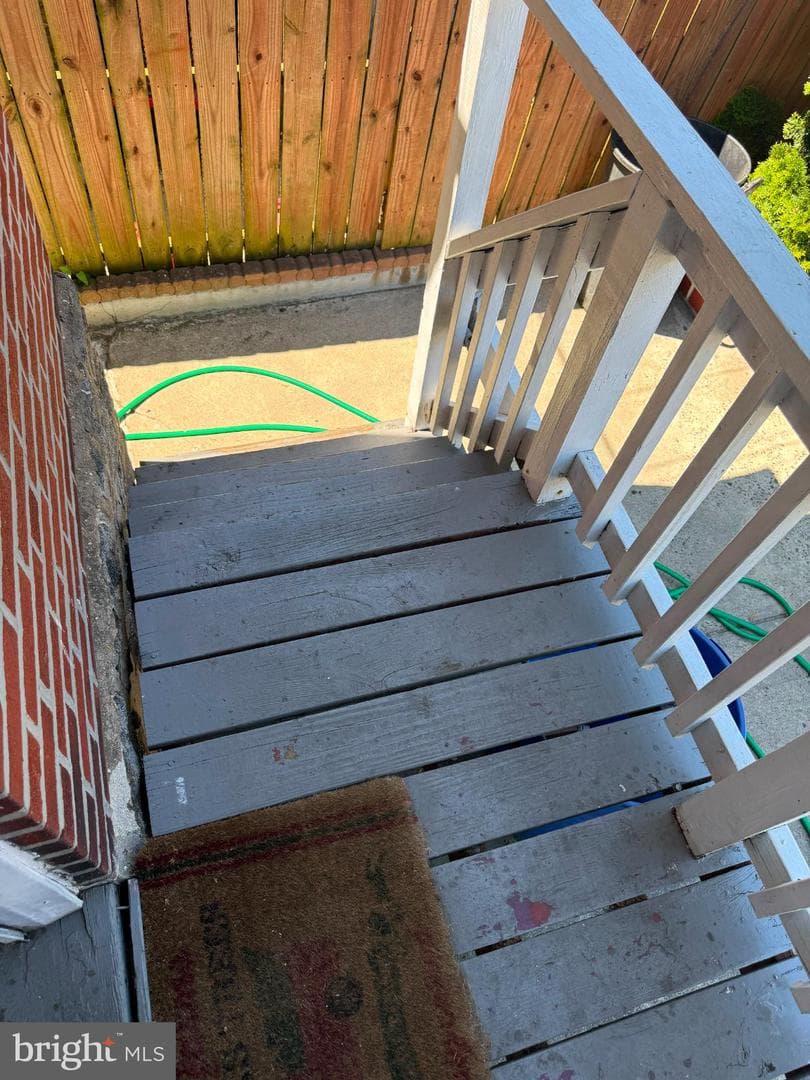 1429 Englewood Street photo 5