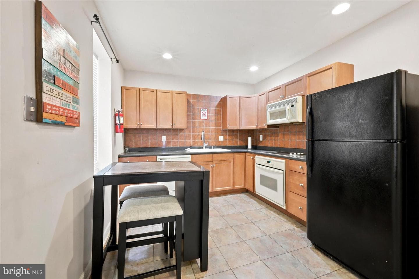 4427 Sansom Street photo 8