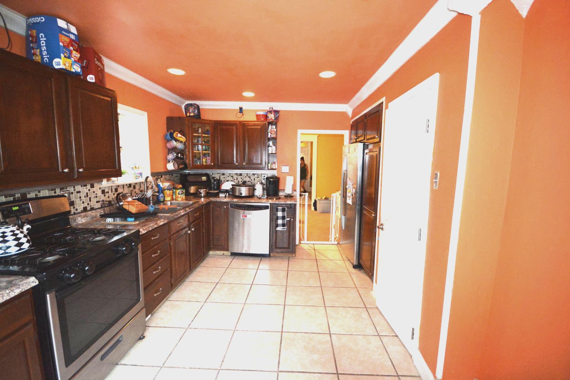 5923 Erdrick Street photo 8