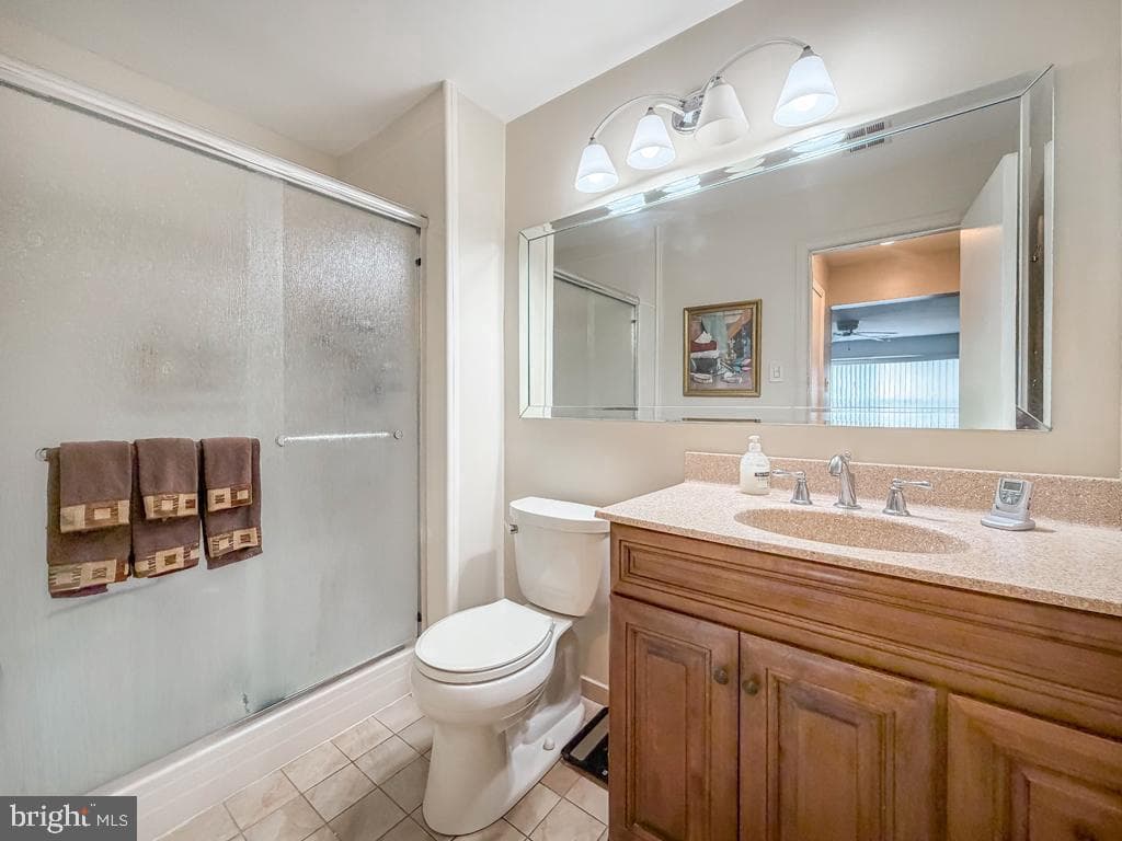 72105 Delaire Landing Road photo 15