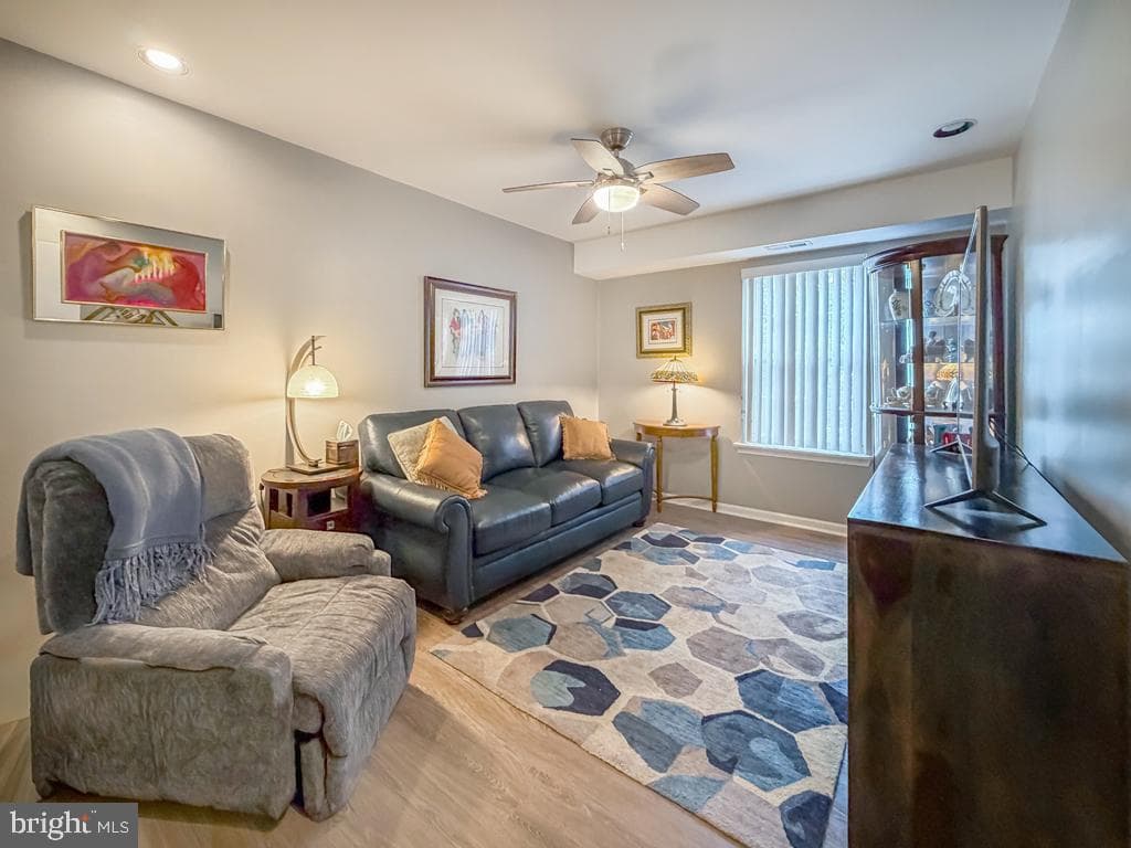 72105 Delaire Landing Road photo 16