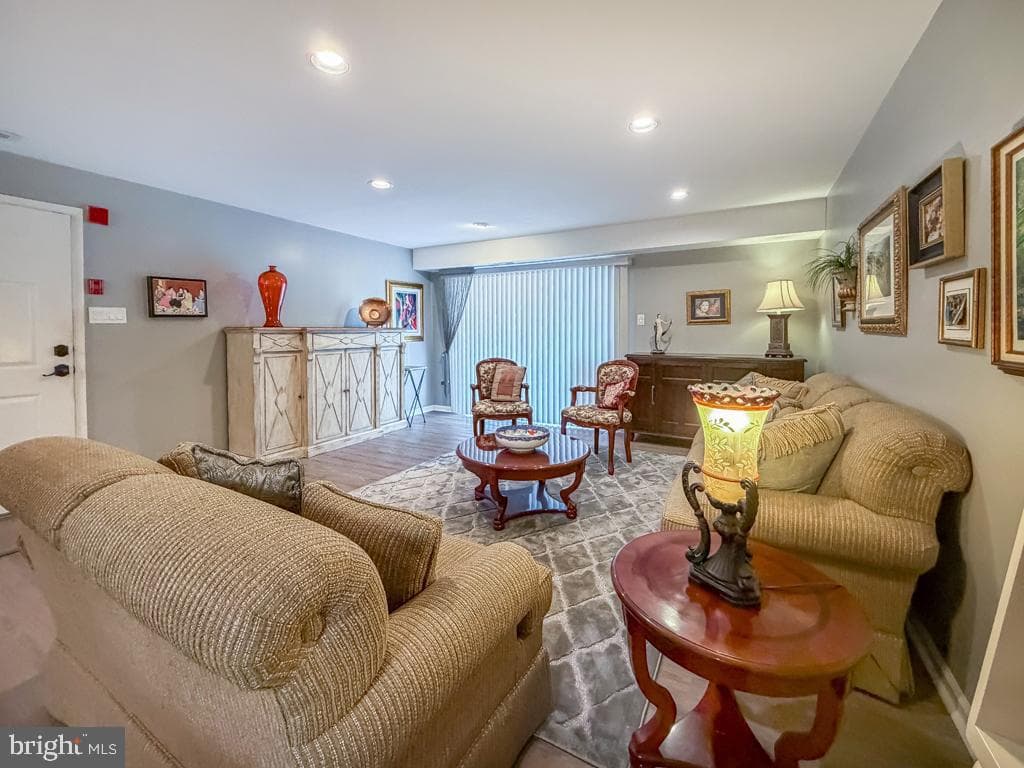 72105 Delaire Landing Road photo 5