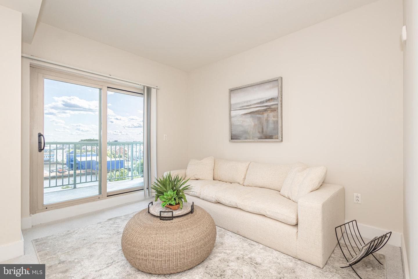 717 S Chris Columbus Boulevard #811 photo 19