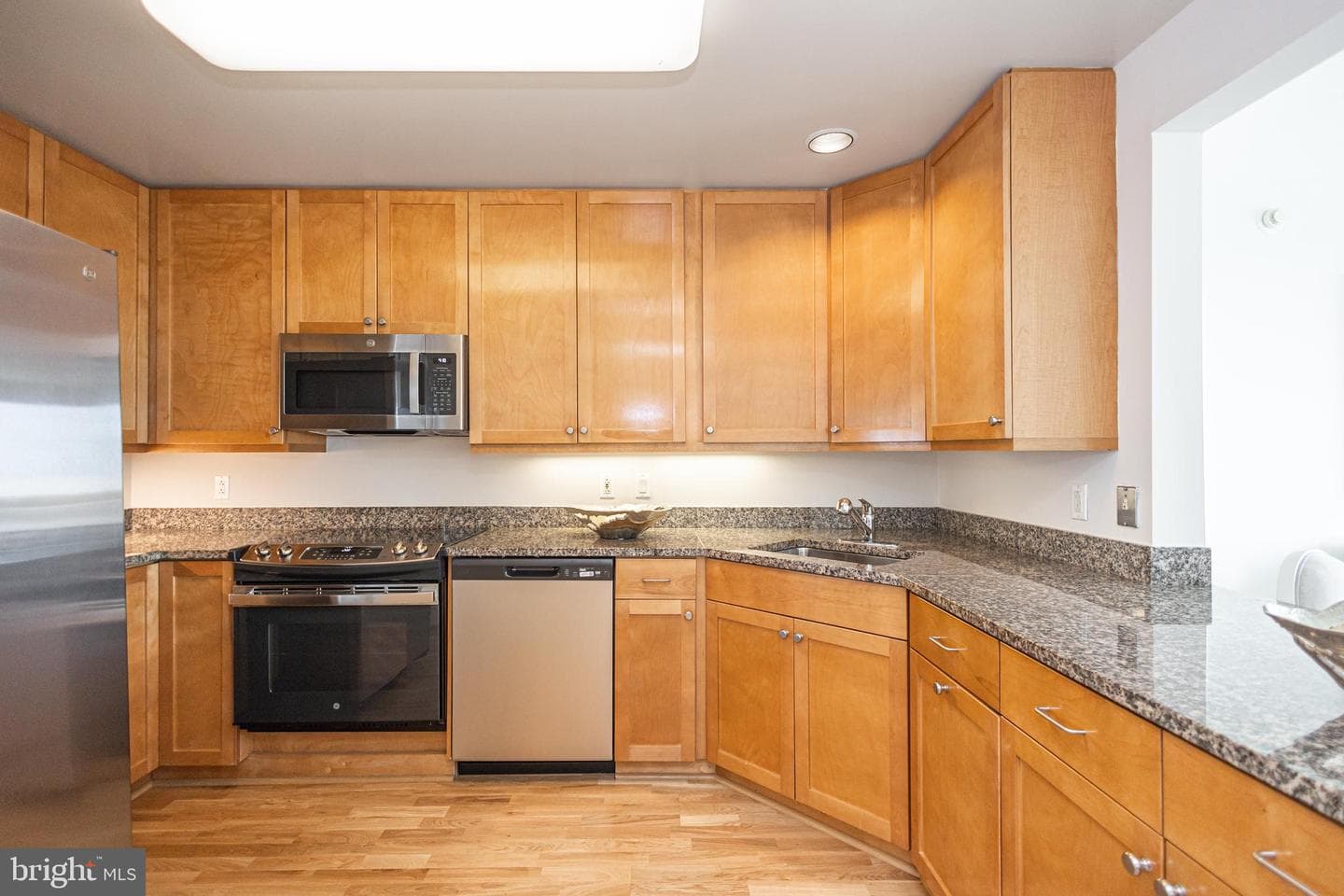 717 S Chris Columbus Boulevard #804 photo 12
