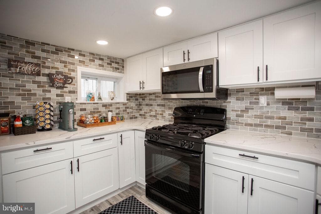 1128 O'neil Street photo 12