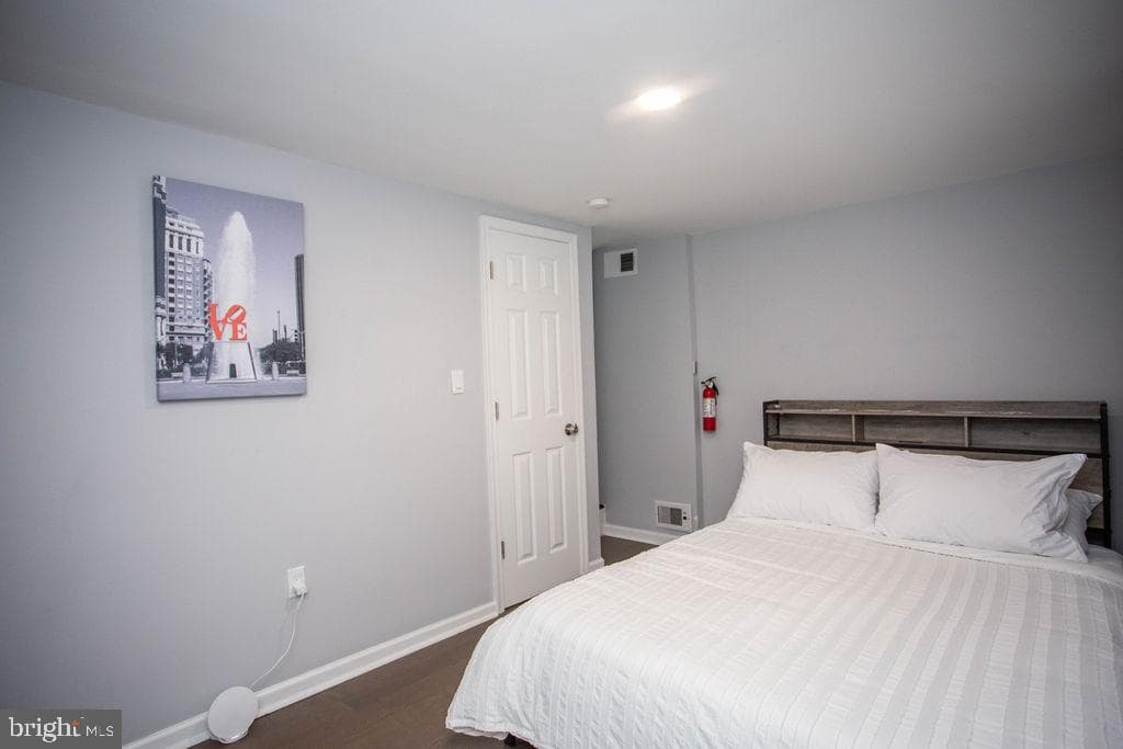 1128 O'neil Street photo 20
