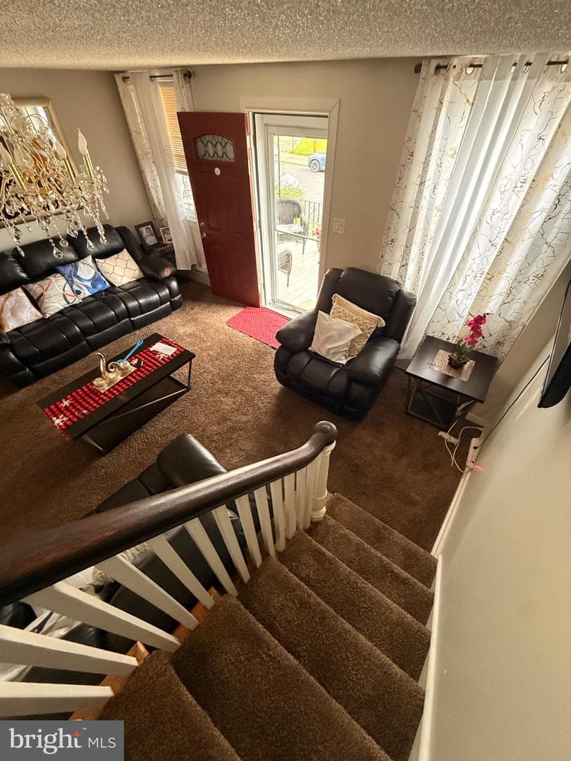 436 Robbins Street photo 6