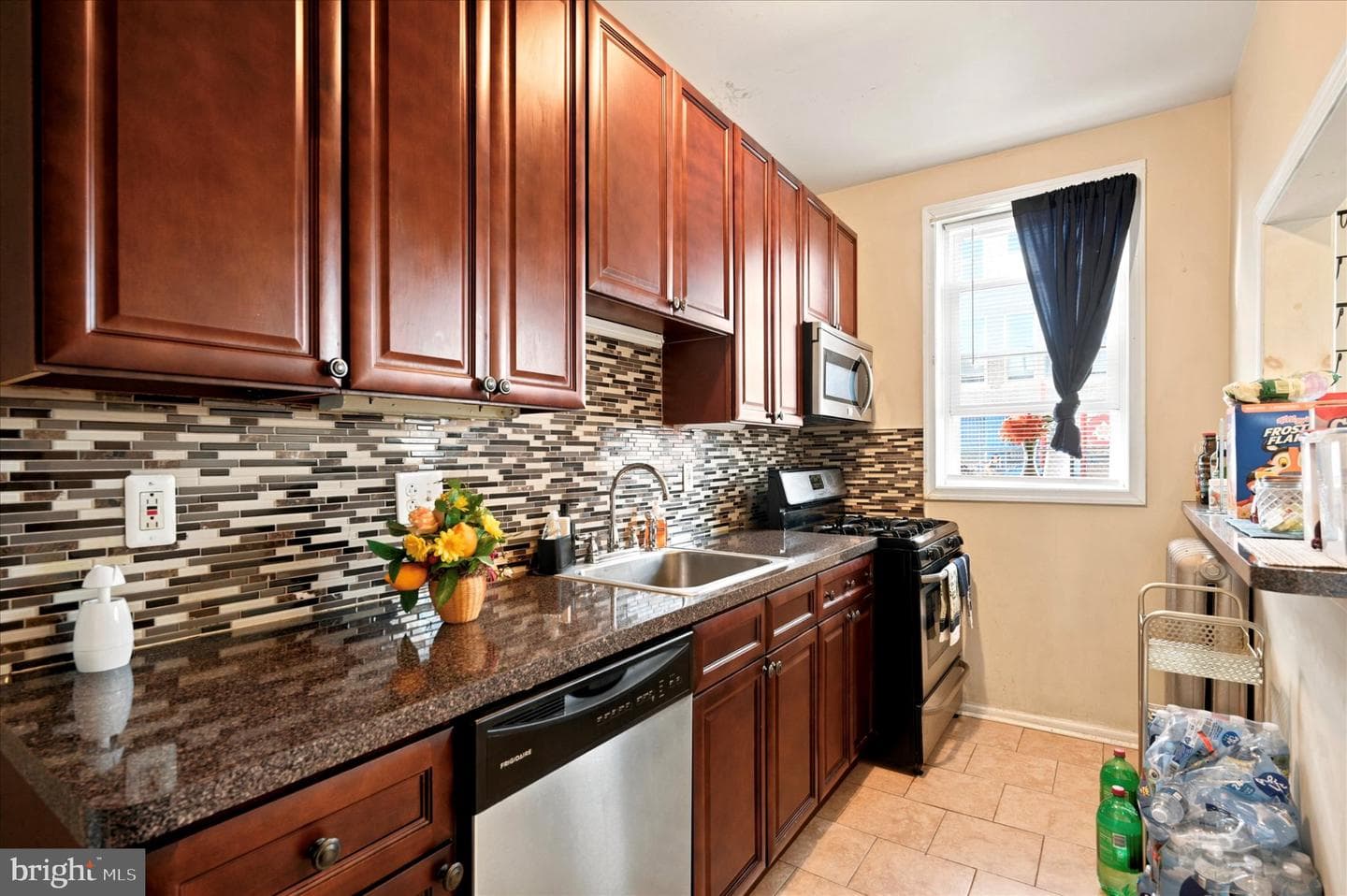 5381 Morse Street photo 10