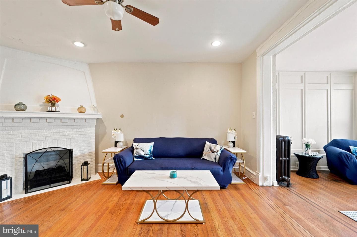 5381 Morse Street photo 4