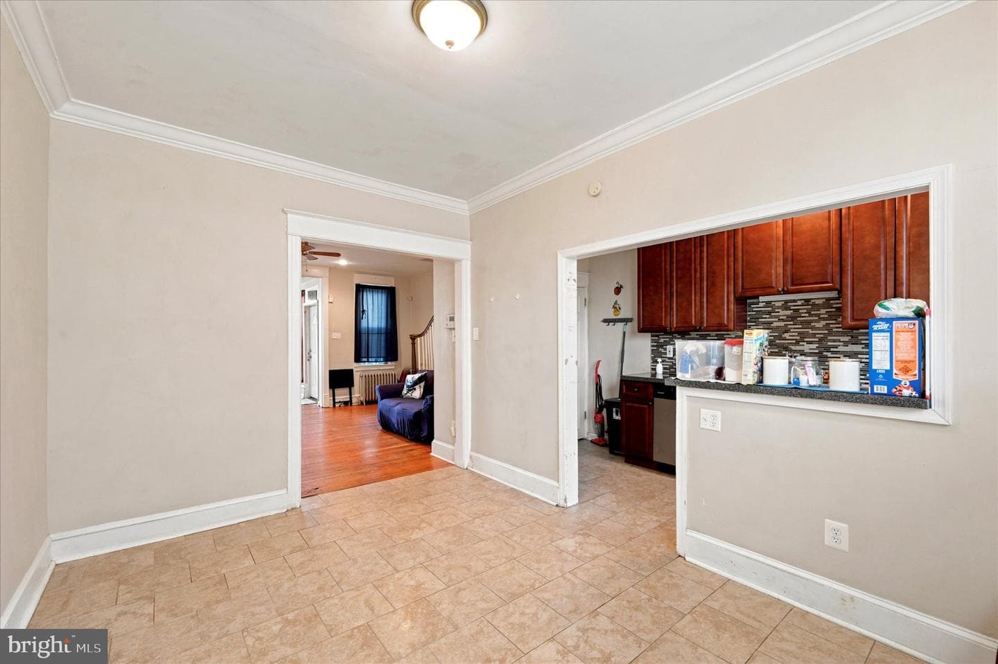 5381 Morse Street photo 8