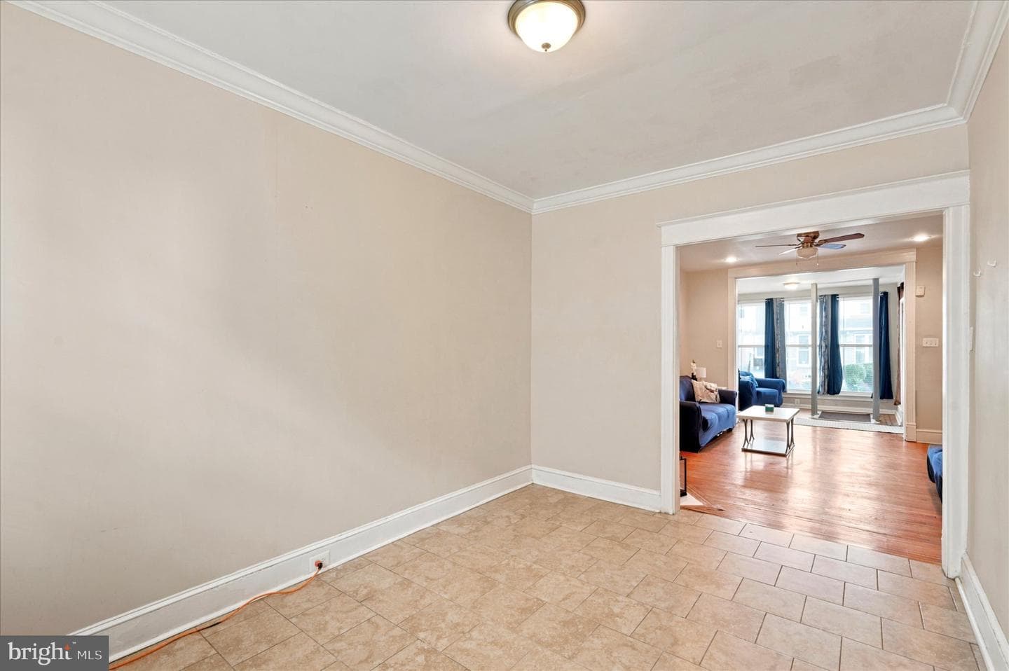 5381 Morse Street photo 9