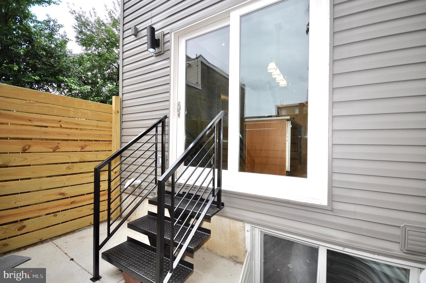 2043 N Orkney St photo 20