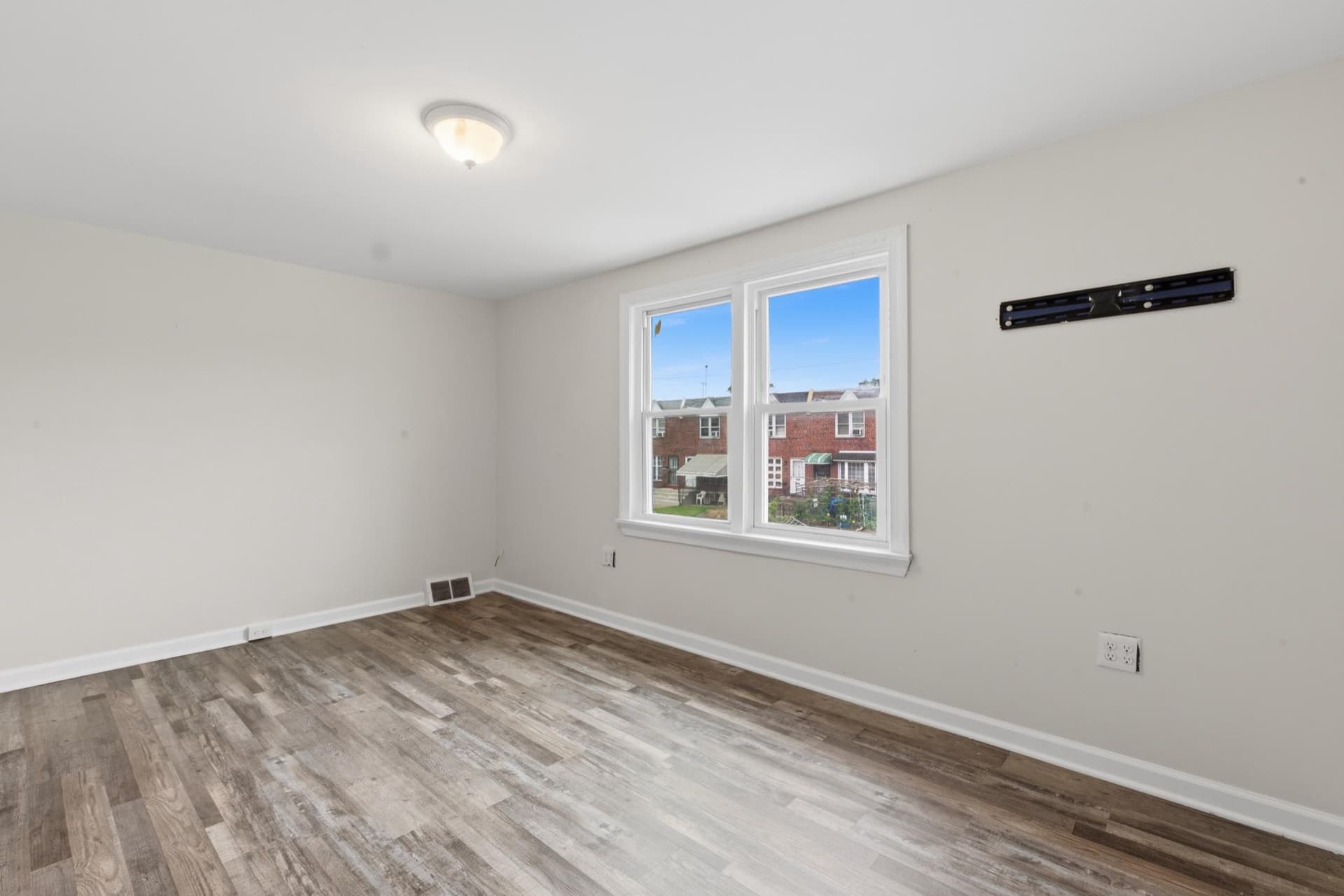 4993 Pennway Street photo 11