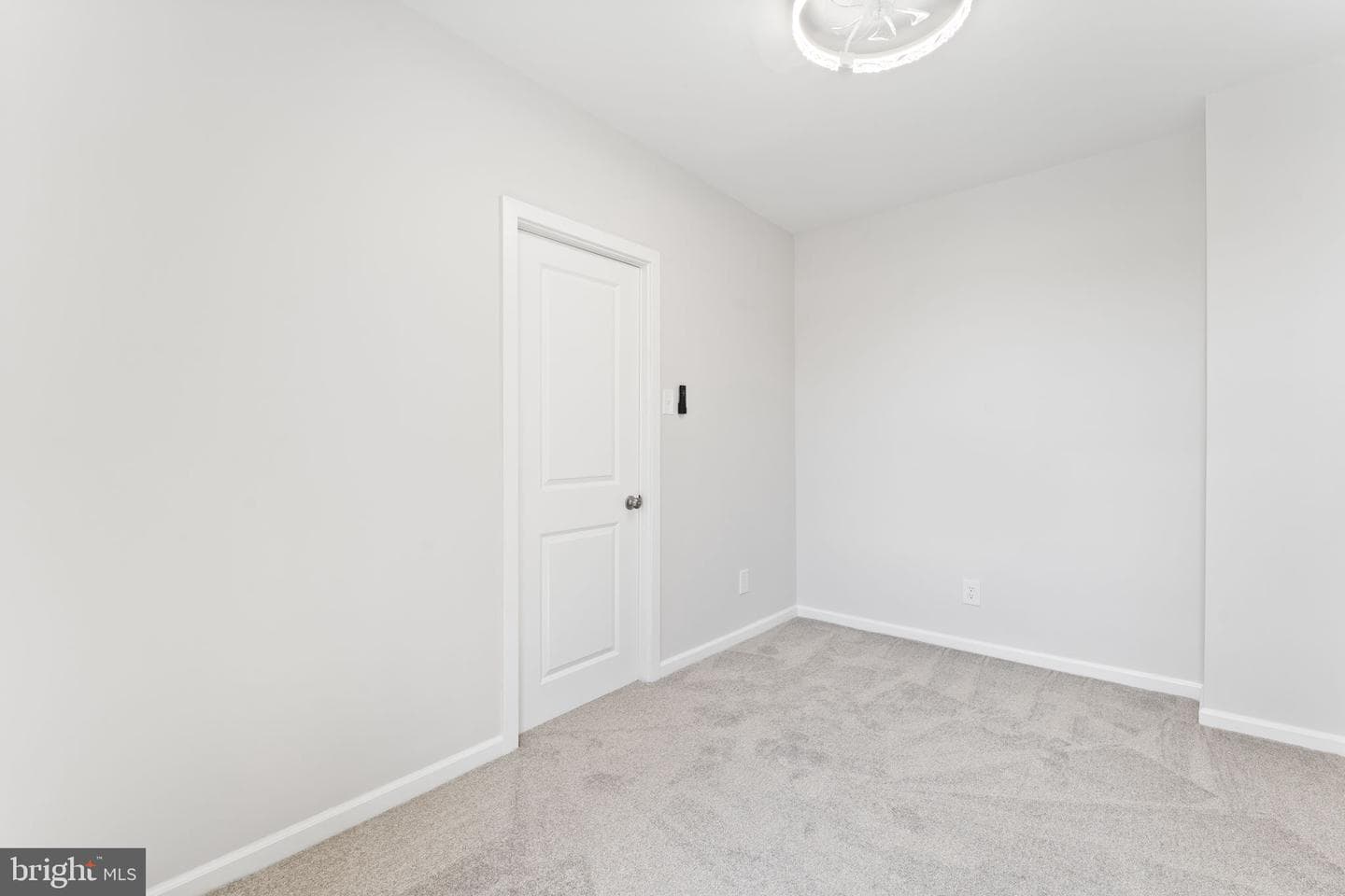 2324 S 24th Street photo 20