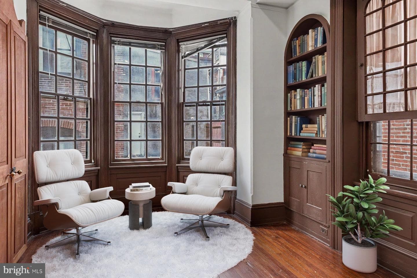 1806 Delancey Place photo 16