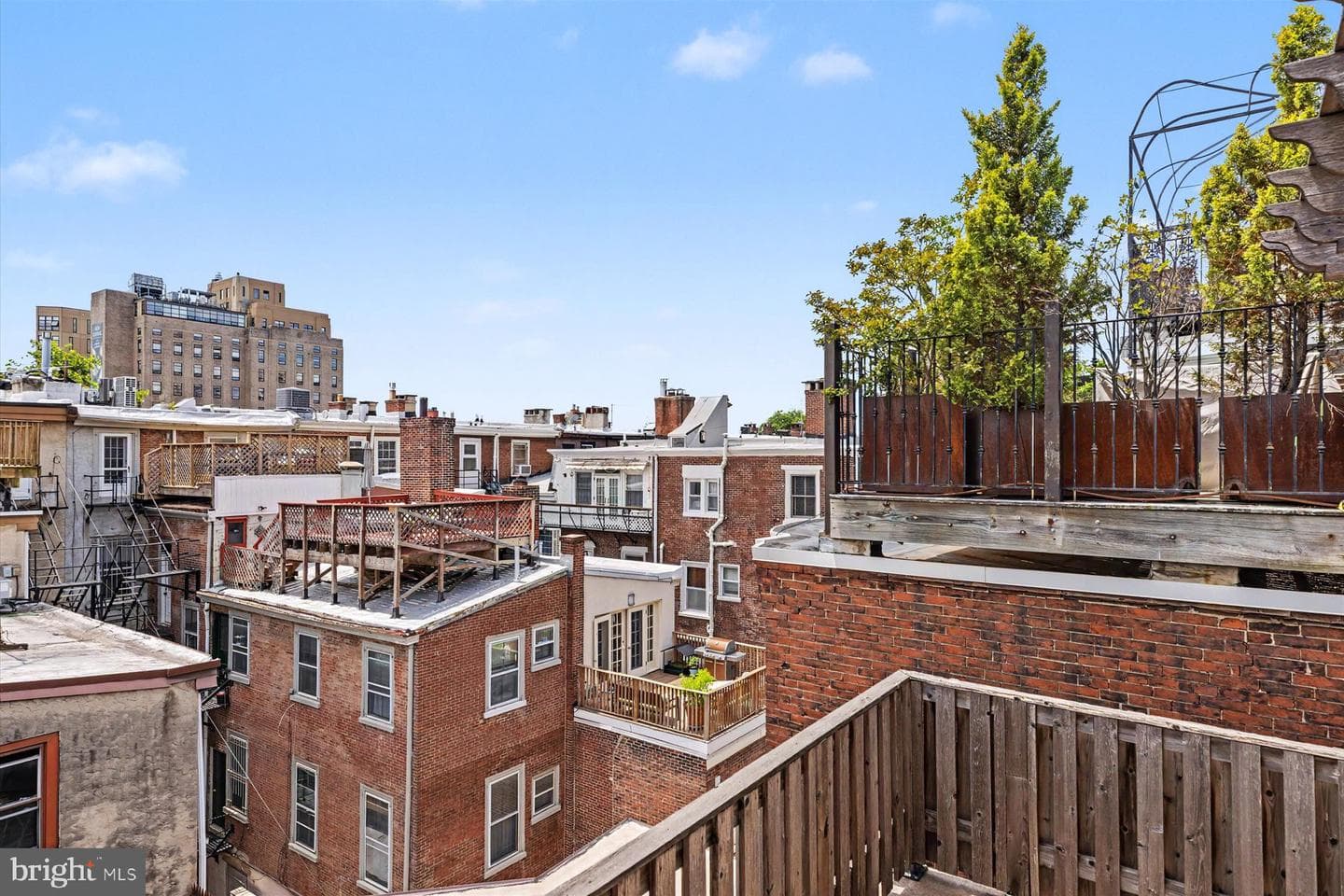 1806 Delancey Place photo 34