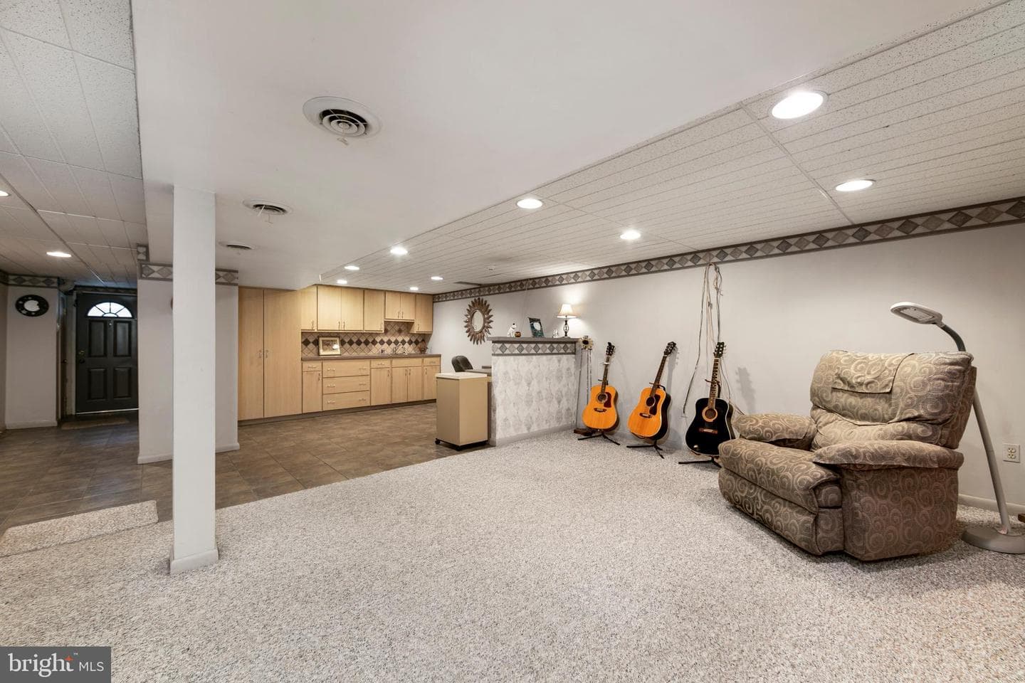 7703 Lister Street photo 23