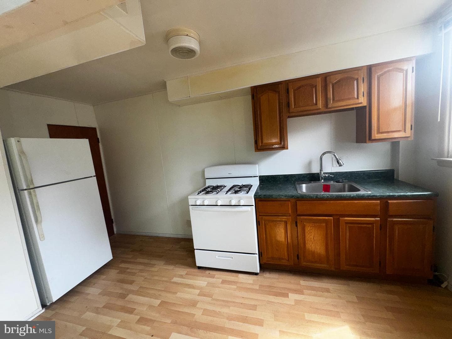 5105 Leiper Street photo 12