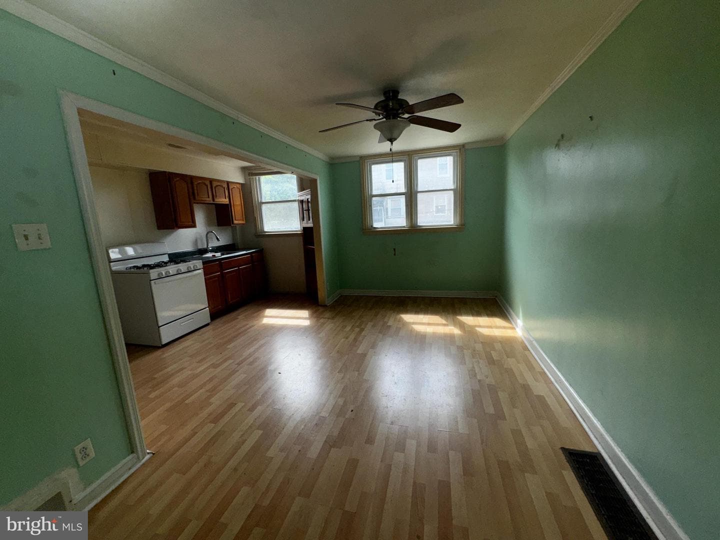 5105 Leiper Street photo 8
