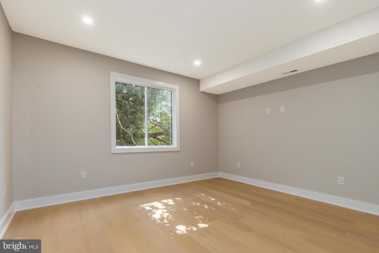 1421 21st Street photo 13