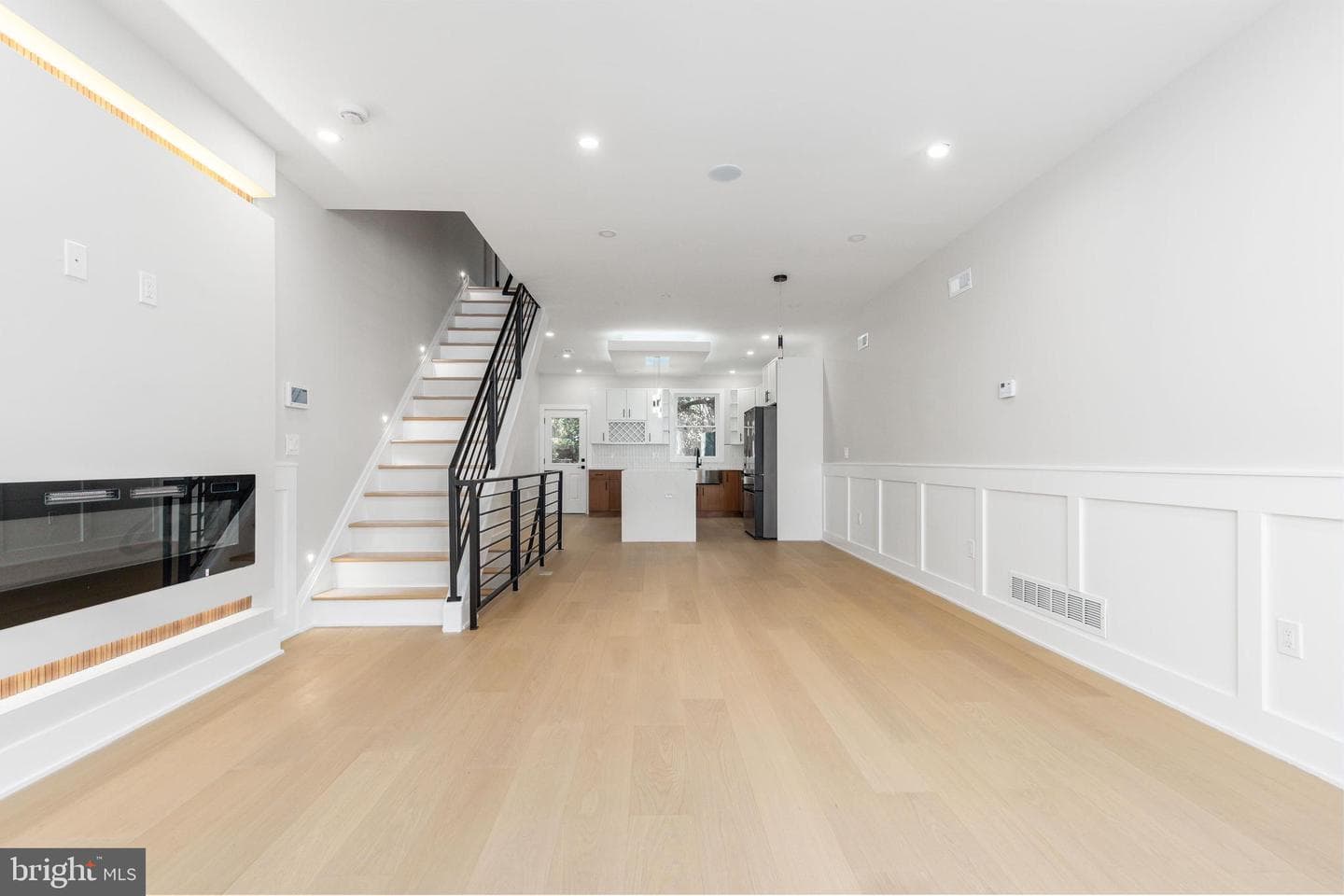 1421 21st Street photo 4