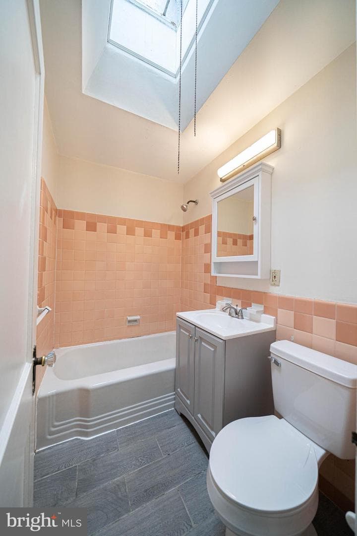 2910 Knorr Street photo 20