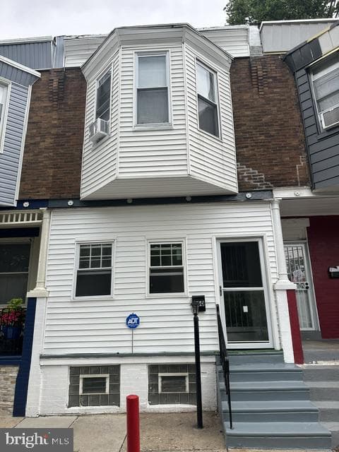250 N Peach Street photo 4
