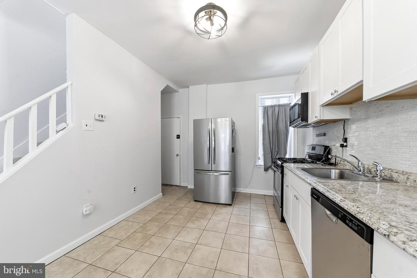 2951 Gerritt Street photo 9