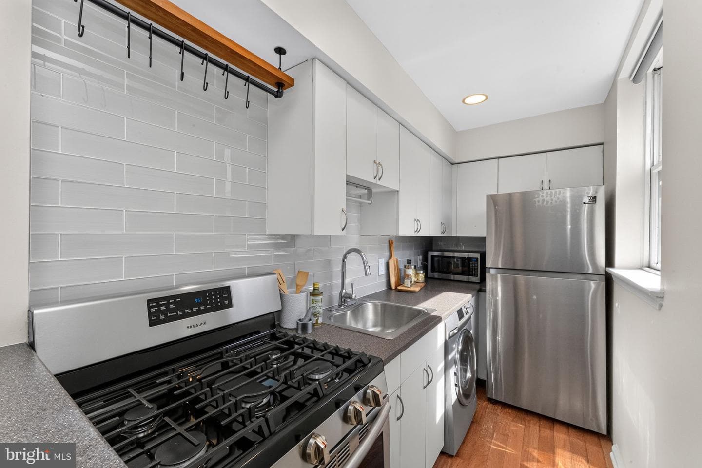1828 Green Street #3r photo 10