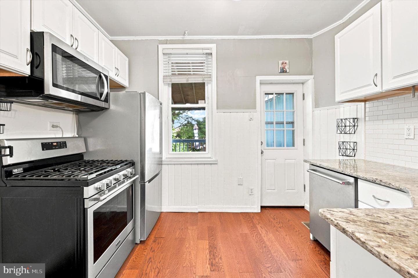 614 Martin Street photo 10