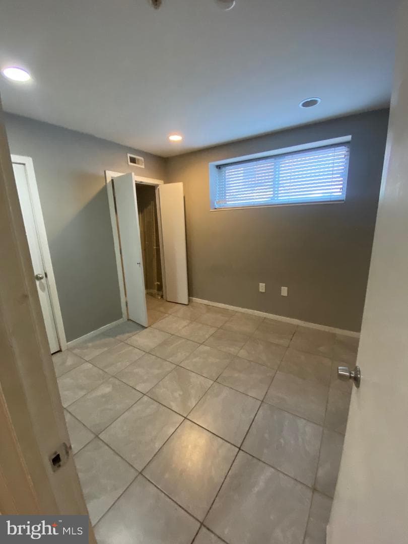2200 N Sydenham St photo 23