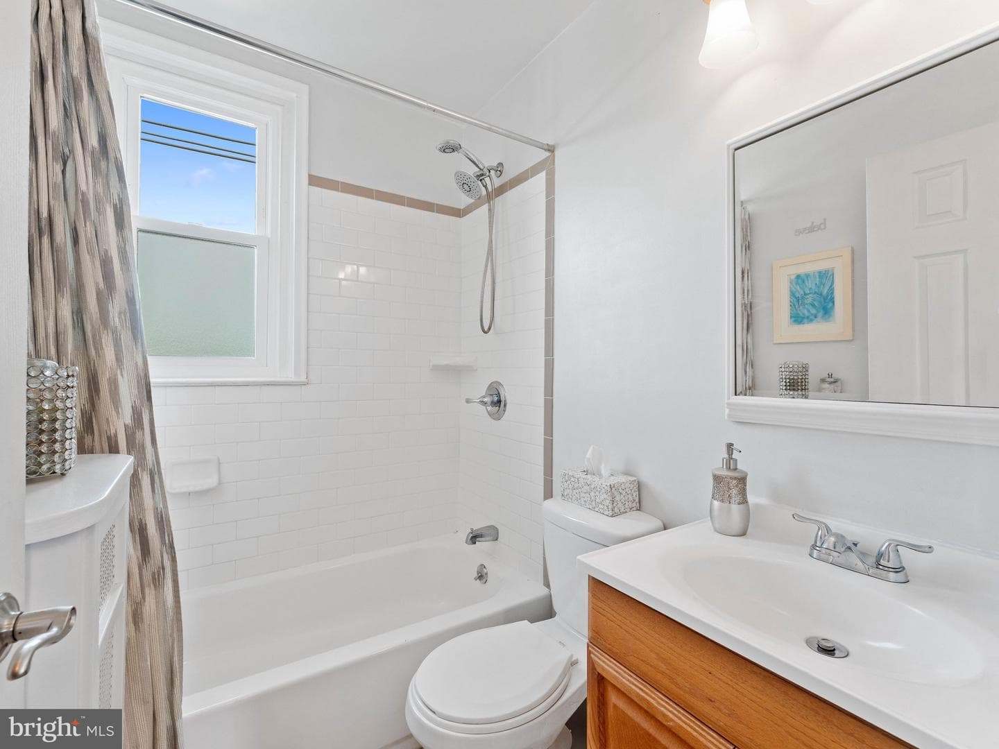 4018 Lauriston Street photo 15