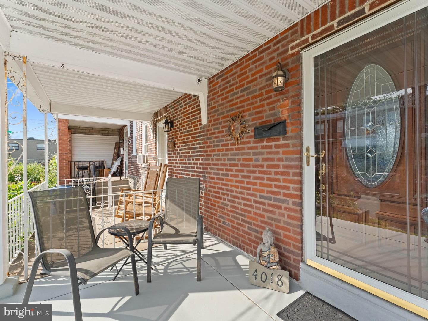 4018 Lauriston Street photo 3