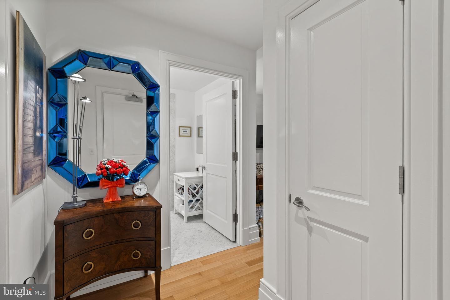 130 S 18th St # 607 photo 15