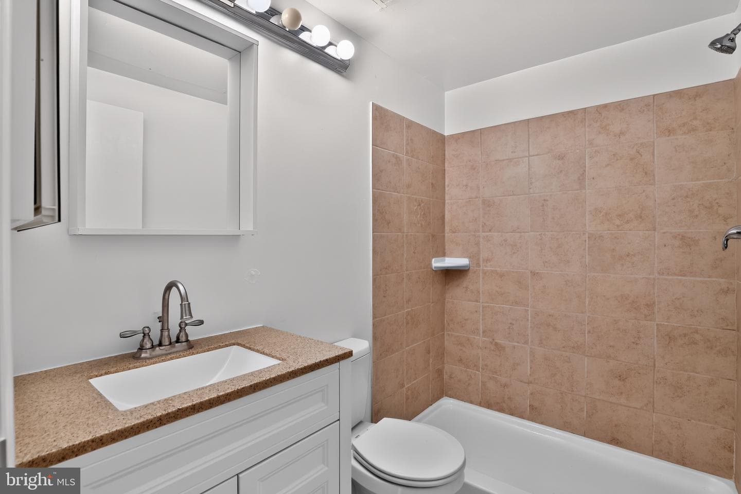 244 N 3rd Street #4c & 4d photo 26