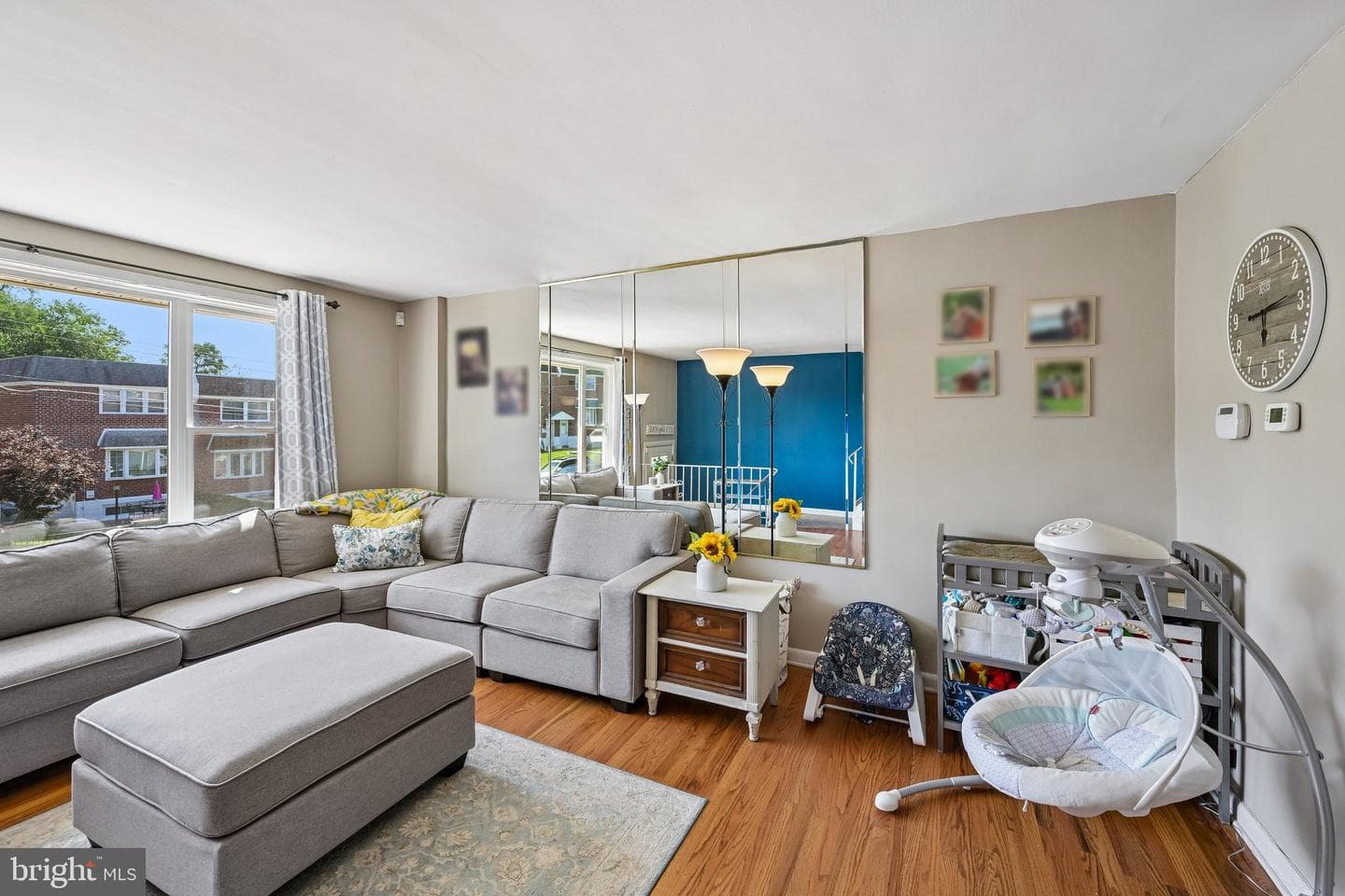 2820 Maxwell Street photo 10