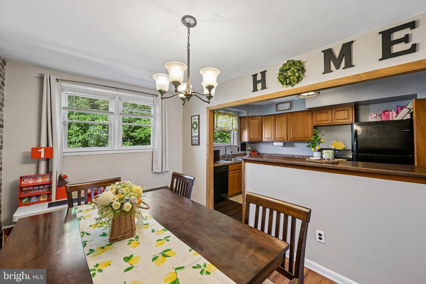 2820 Maxwell Street photo 15