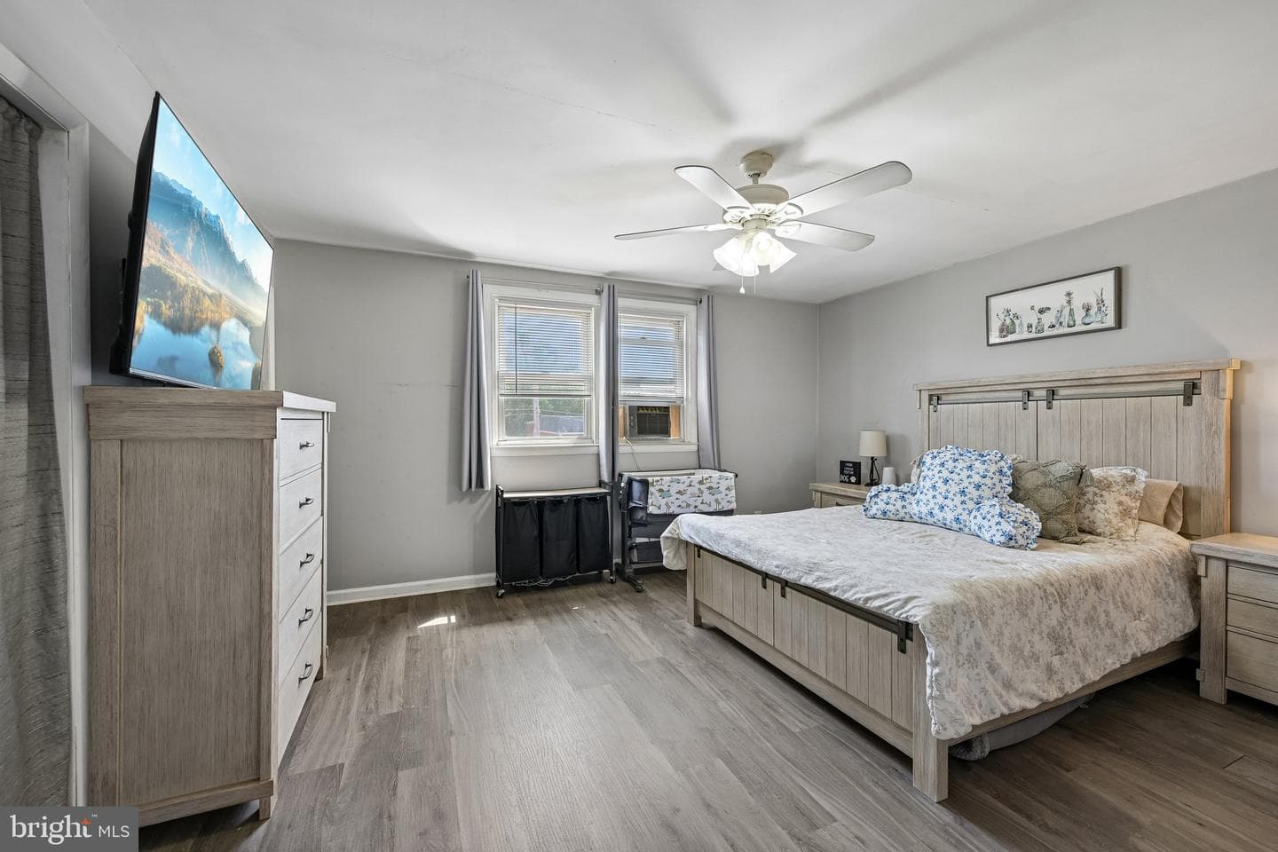 2820 Maxwell Street photo 25