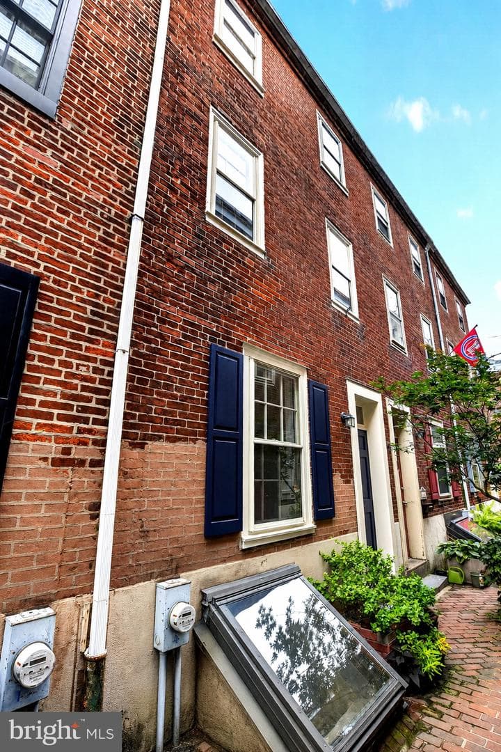 506 S Hancock Street photo 21