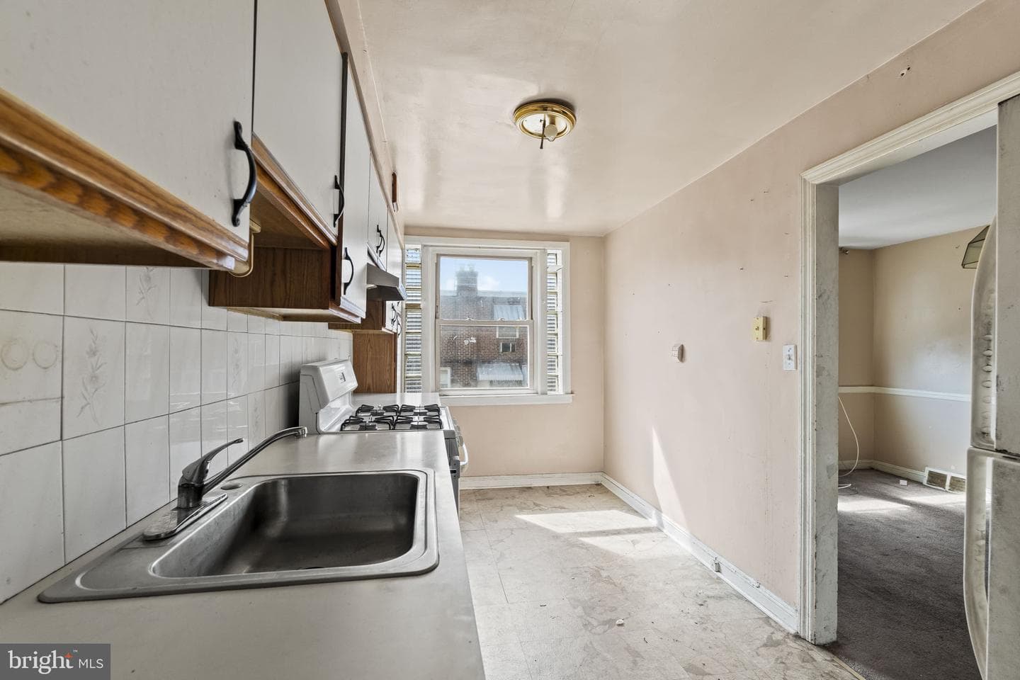 7424 Ruskin Road photo 2