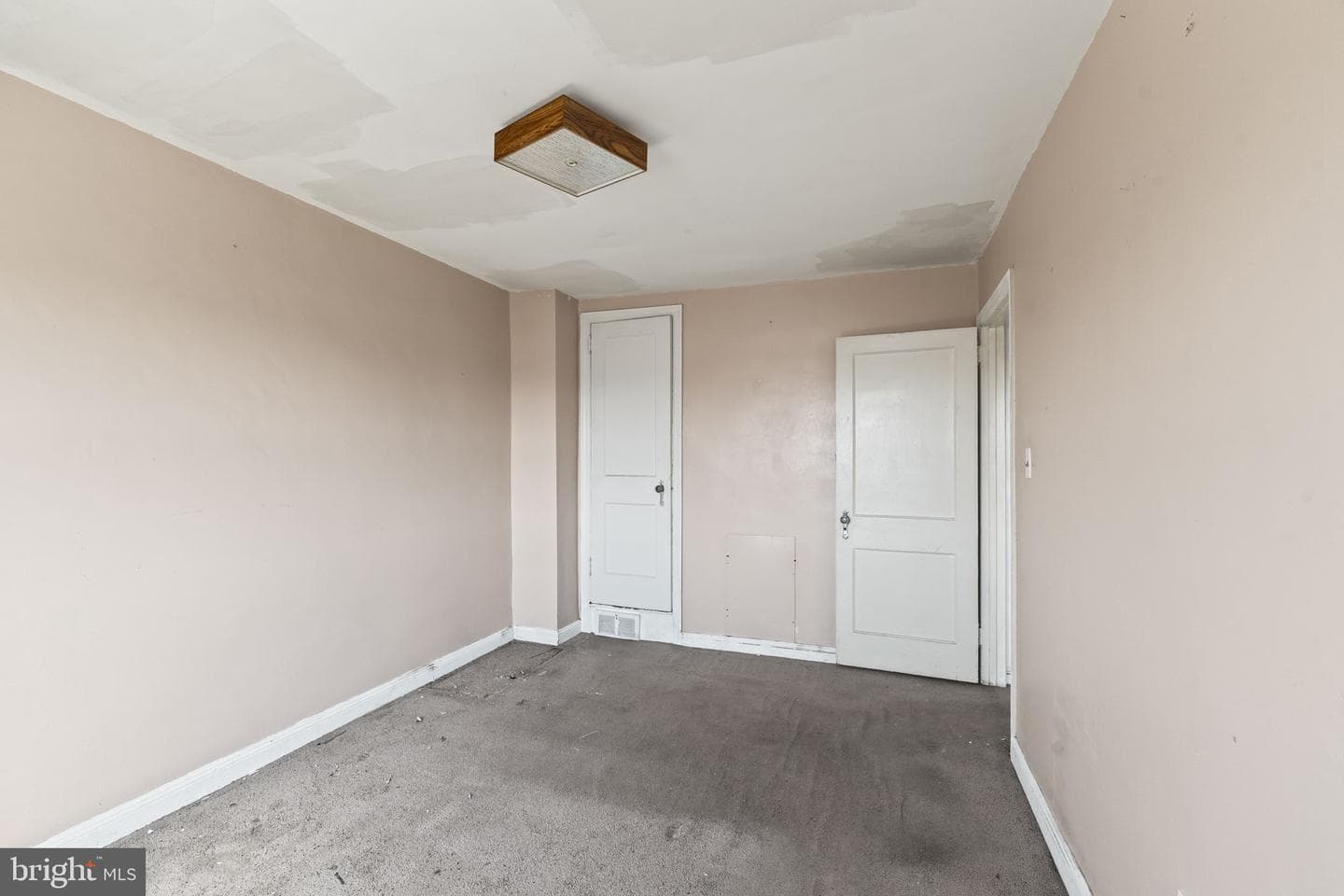 7424 Ruskin Road photo 7