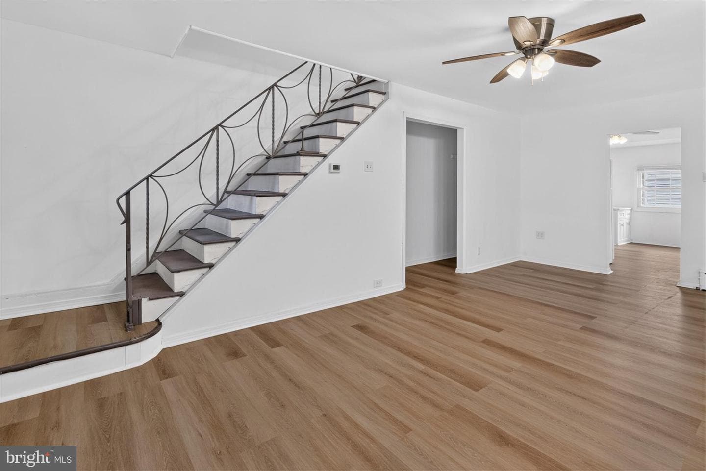 854 Bridge Street photo 11