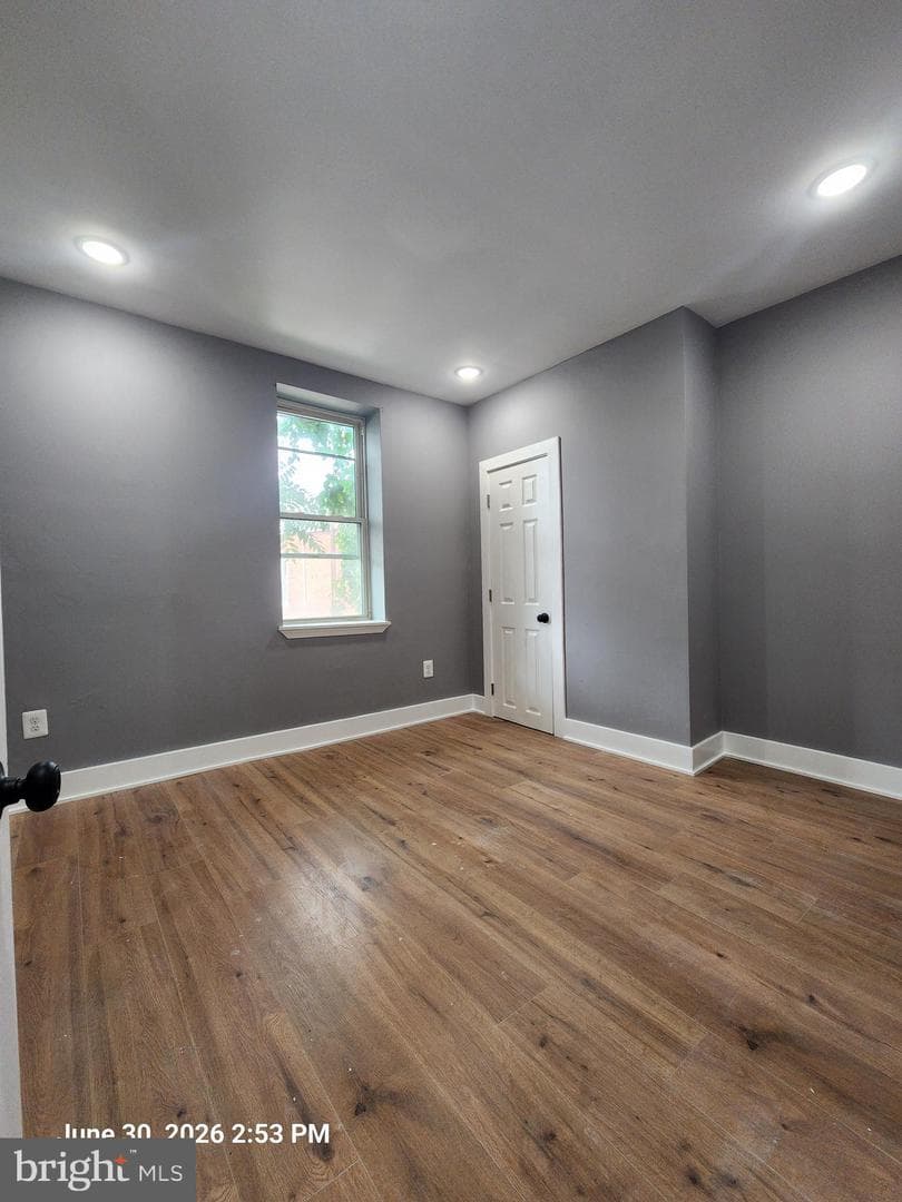 5651 Osage Avenue photo 19