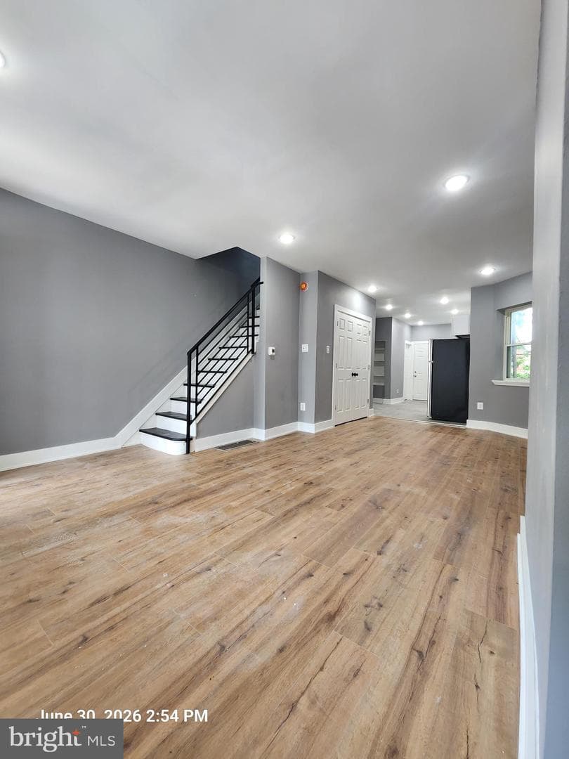 5651 Osage Avenue photo 3