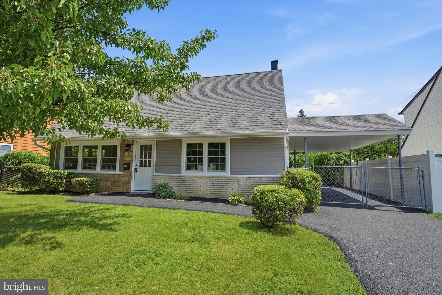 2873 Comly Road photo 36