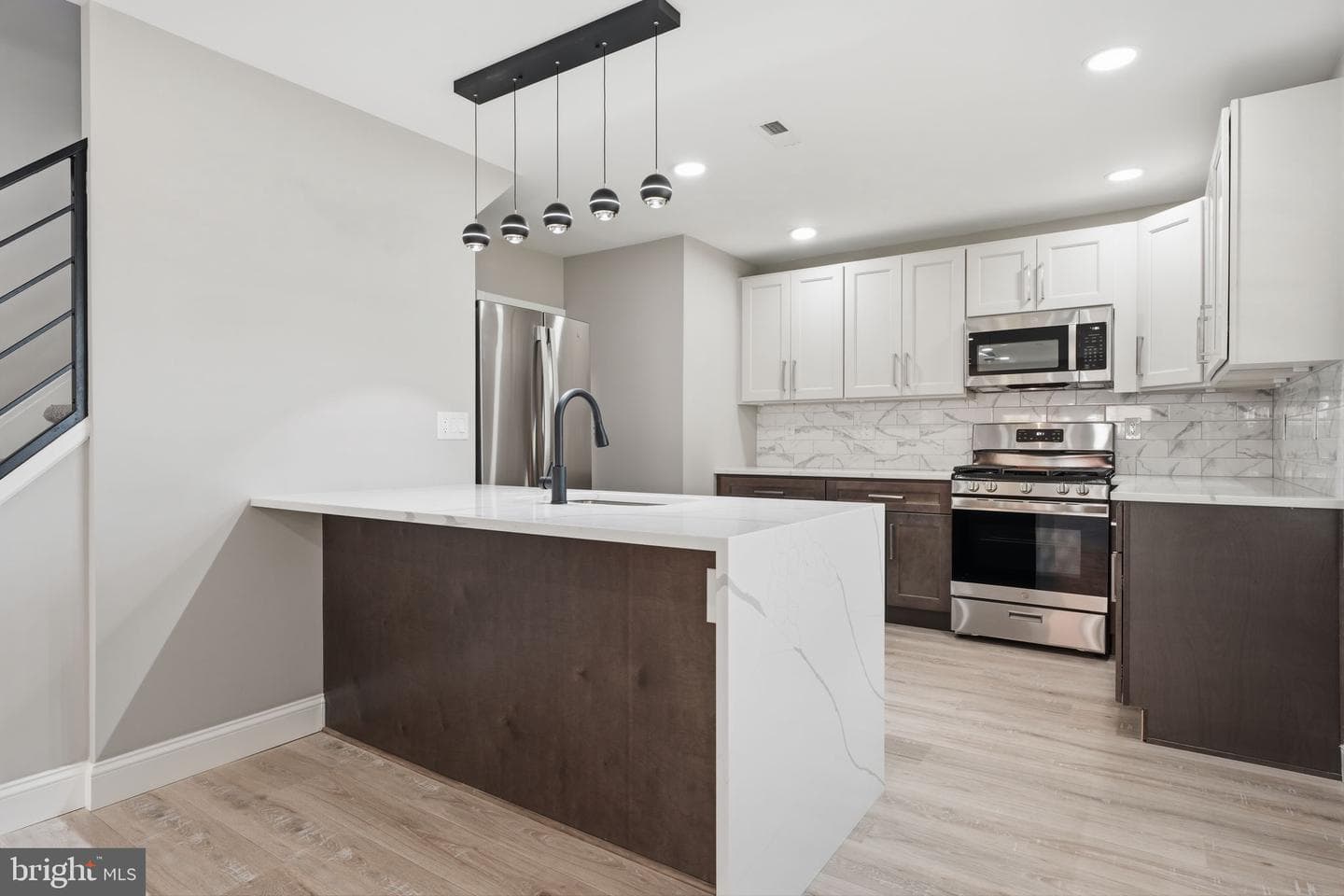 2873 Comly Road photo 6