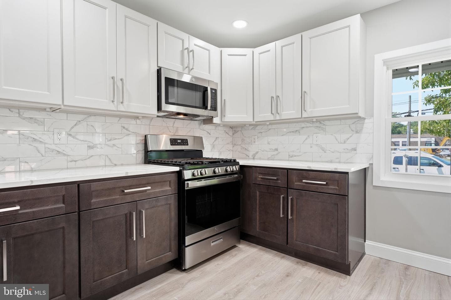 2873 Comly Road photo 8
