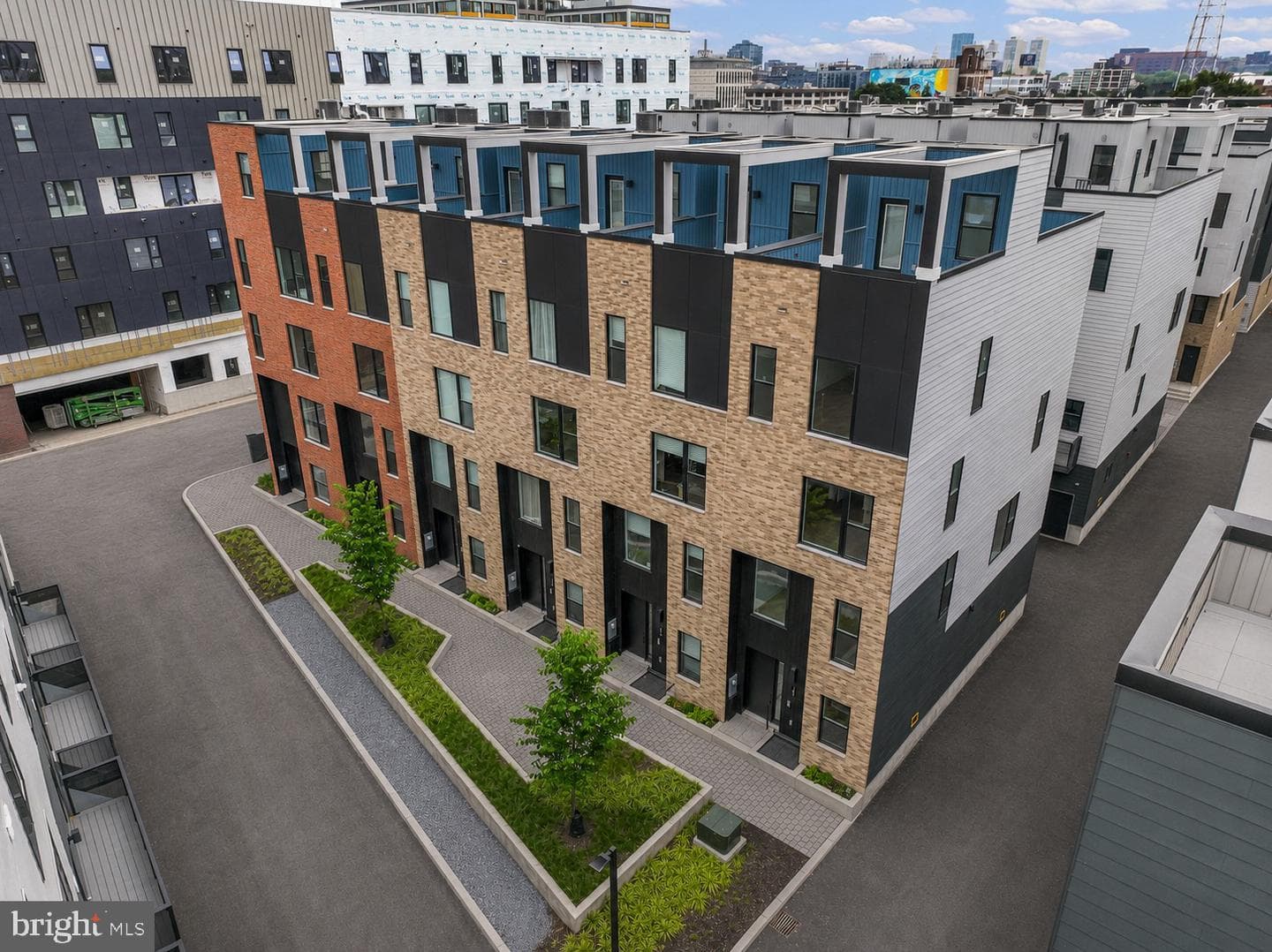 637 N 7th Street #c4b photo 39