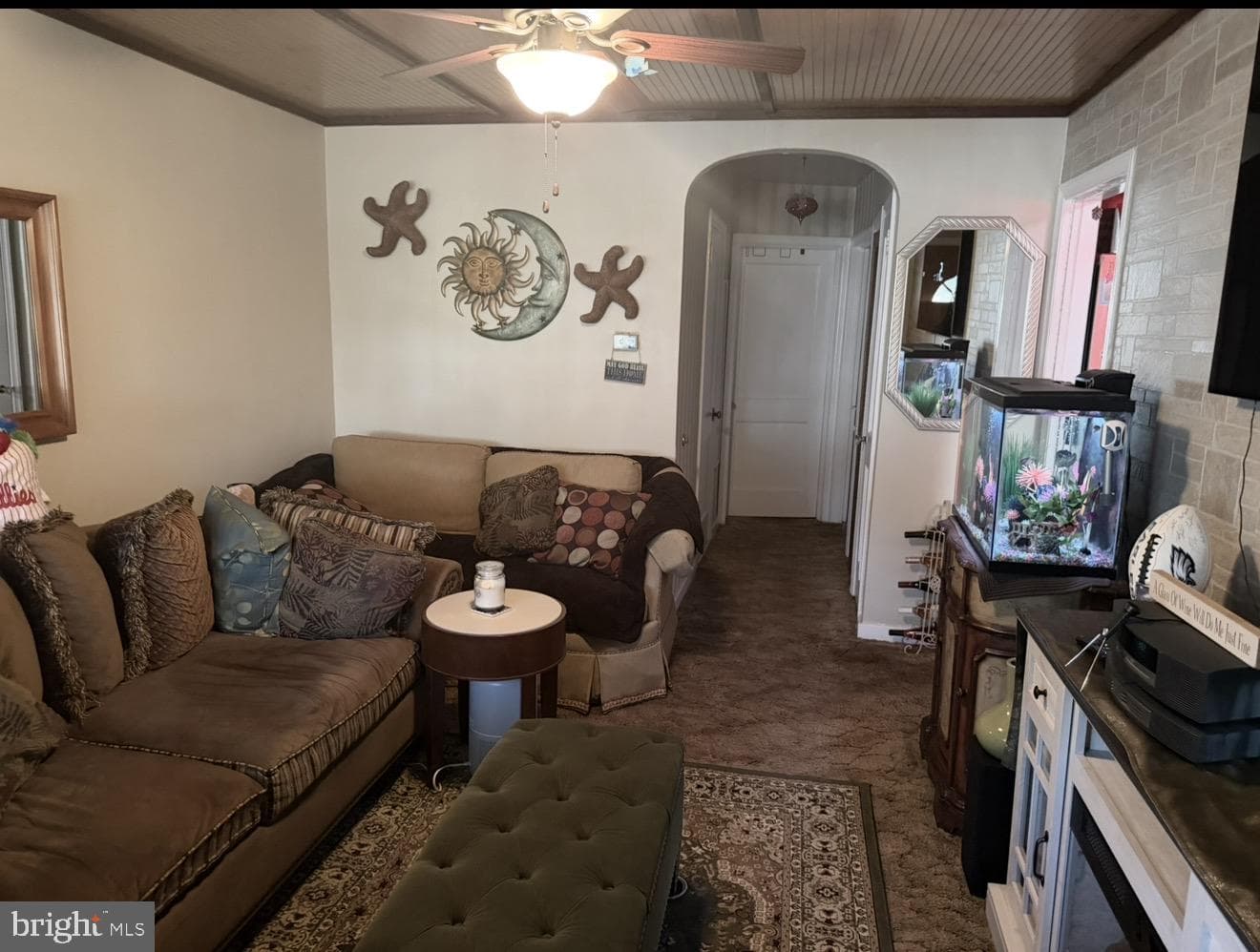 5920 Penn Street photo 3