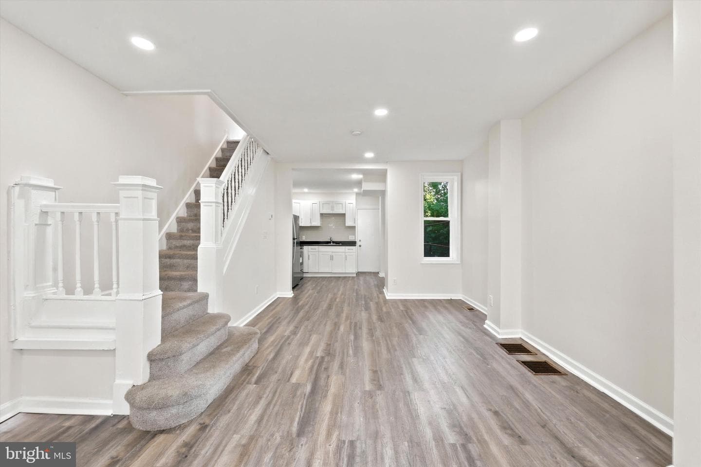 1326 N Wanamaker Street photo 14